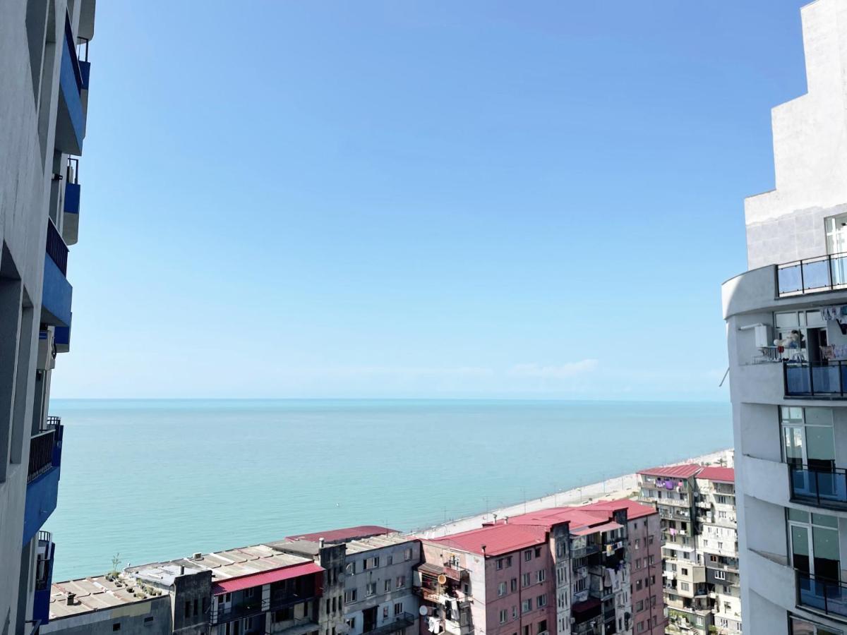 Beautiful Horizon First Line Apartman Batumi Kültér fotó